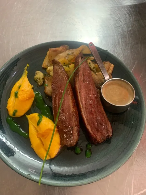 Magret de canard à Sarlat-La-Canéda, Sarlat-La-Canéda, Le Bistrot
