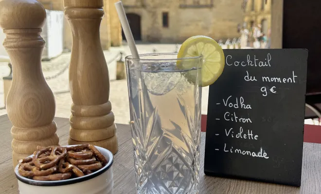 Venez déguster un cocktail ensoleillé au Bistrot à Sarlat-La-Canéda, Sarlat-La-Canéda, Le Bistrot
